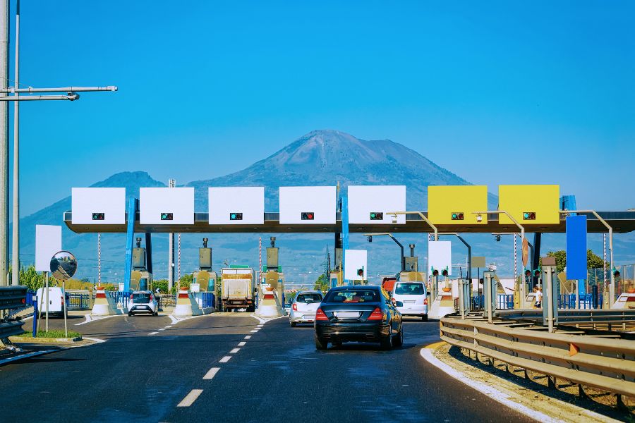 Stay Protected on Italy’s Roads with This Must-Know Car Insurance Guide